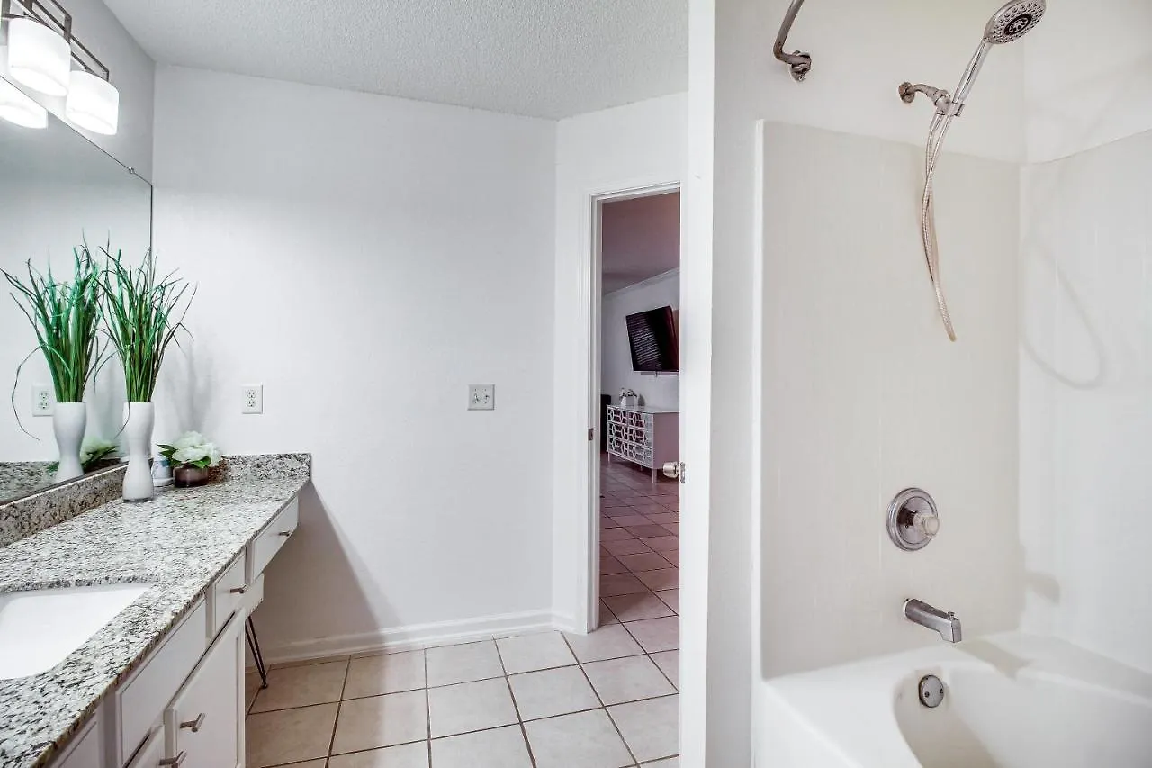 Holiday home Charming Vacation With Game Room! Savannah