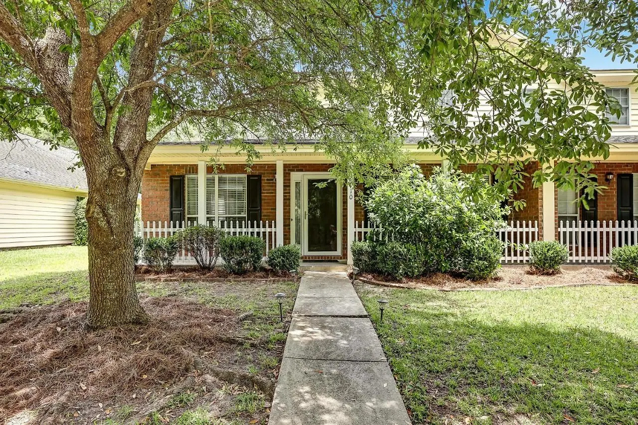 Charming Vacation With Game Room! * Savannah