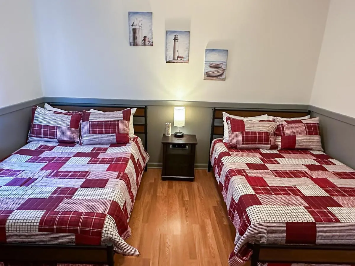 Vakantiehuis Cozy Oasis 15min To Dt & Tybee, Away From - The Nest *