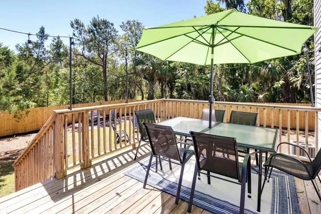 Holiday home Contemporary Stylish Btw Dwtn Savannah&tybee!