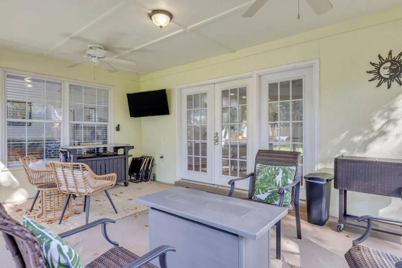 Casa vacanze 5br Pool, Jacuzzi, Firepit, Sports, Games Savannah