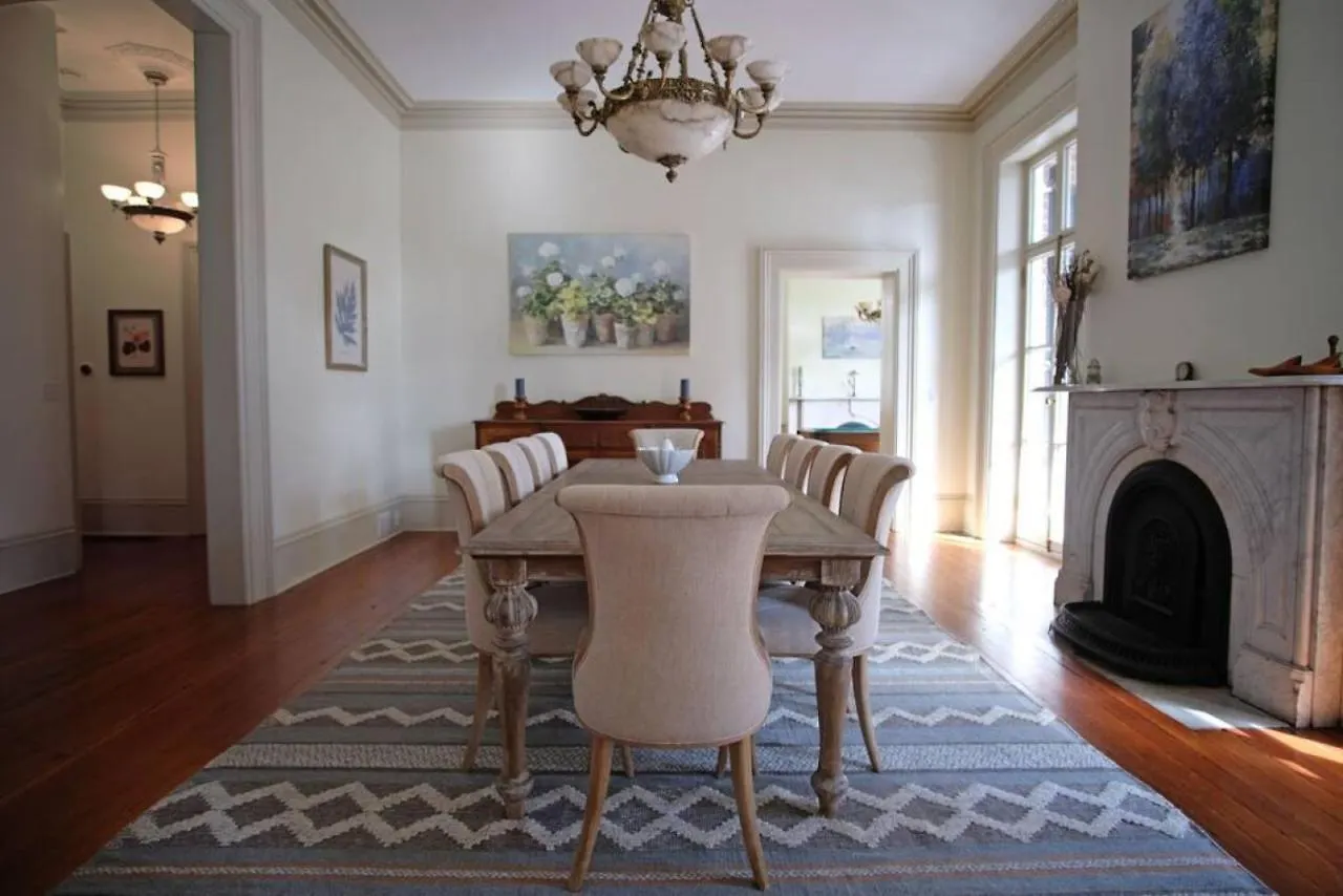 8br Historic Hamilton House