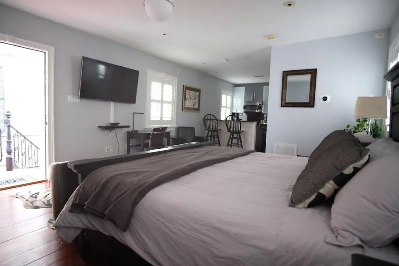 Carriage House A At Hamilton Holiday home