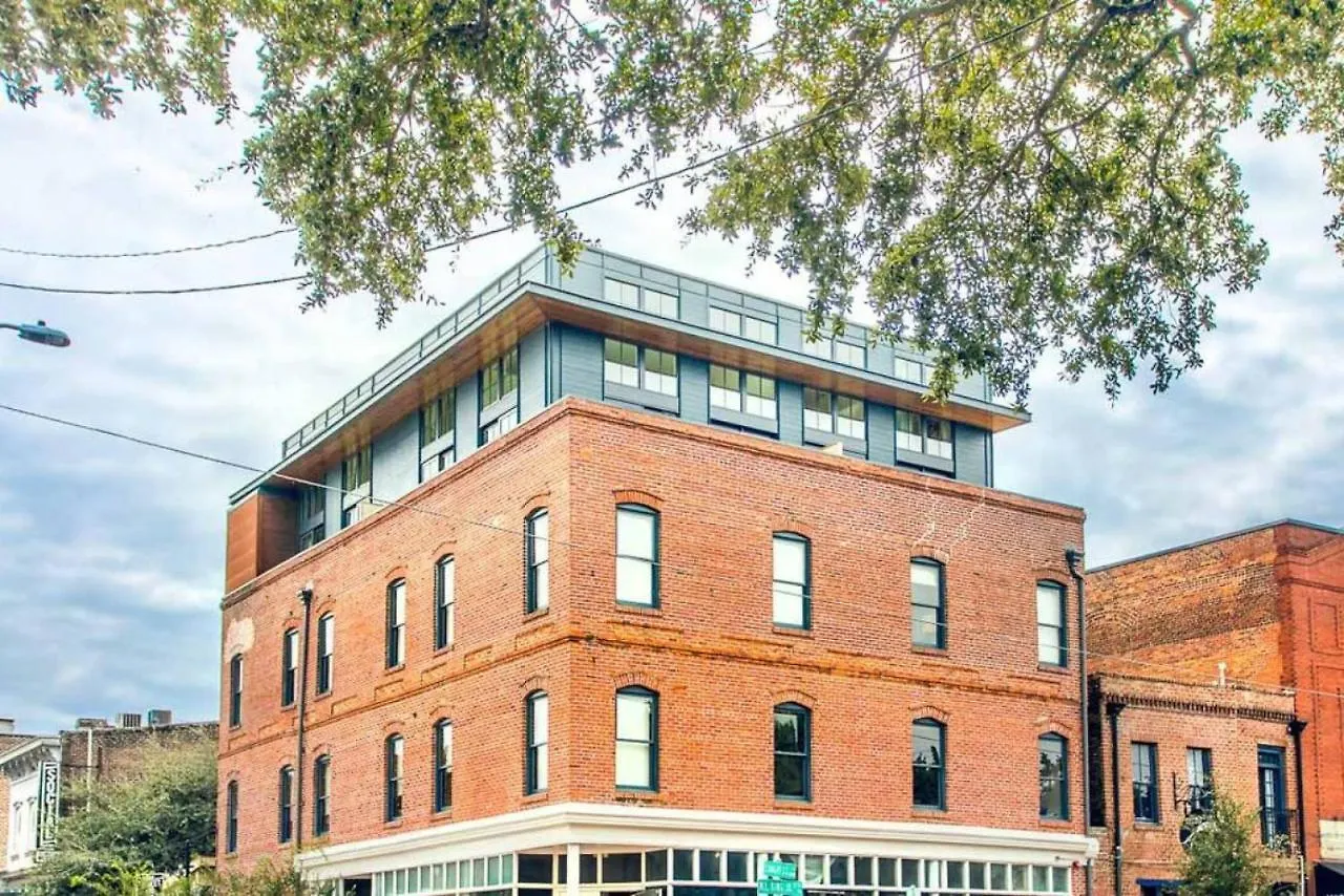 Bright King Bedroom In Downtown * Savannah