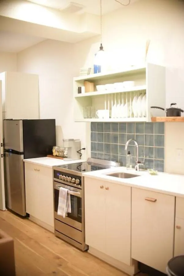 Hip In Downtown Apartment Savannah