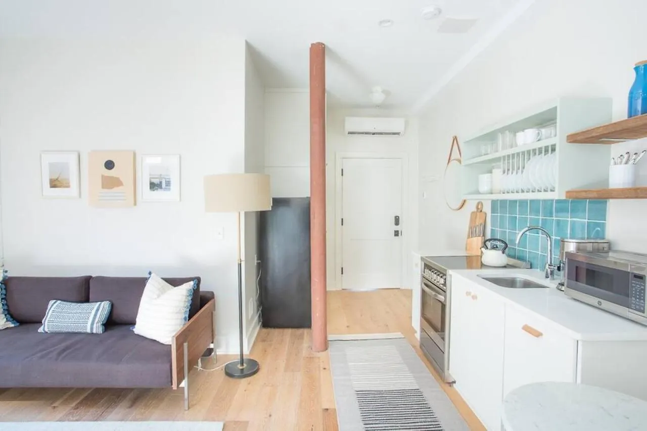 Downtown Loft Near Everything Apartment Savannah