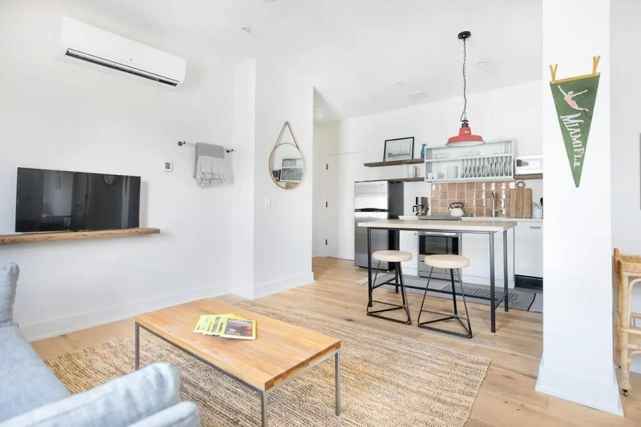 2br In Downtown Holiday home