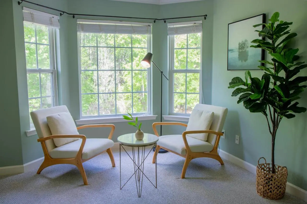 Nature House - Large, Stylish In