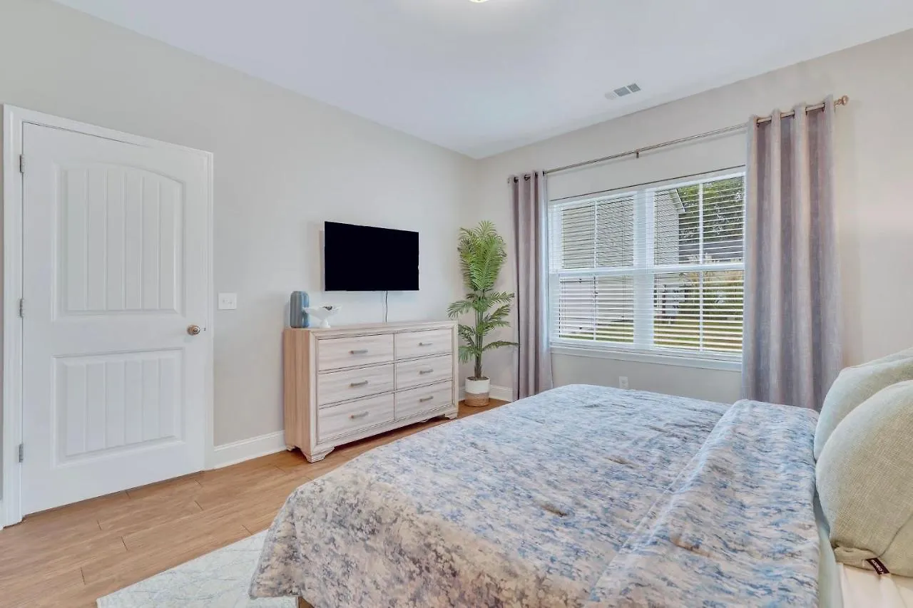 Luxury Group Retreat Family Oasis Holiday home *