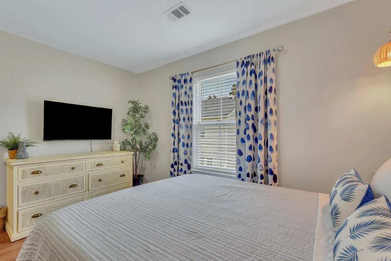 Luxury Group Retreat Family Oasis Savannah