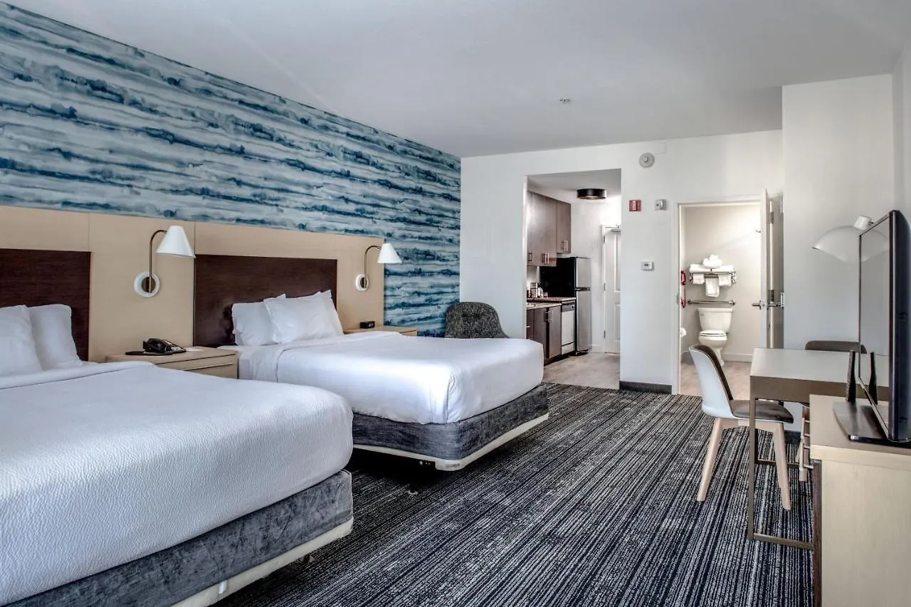 Towneplace By Marriott Airport Hotel