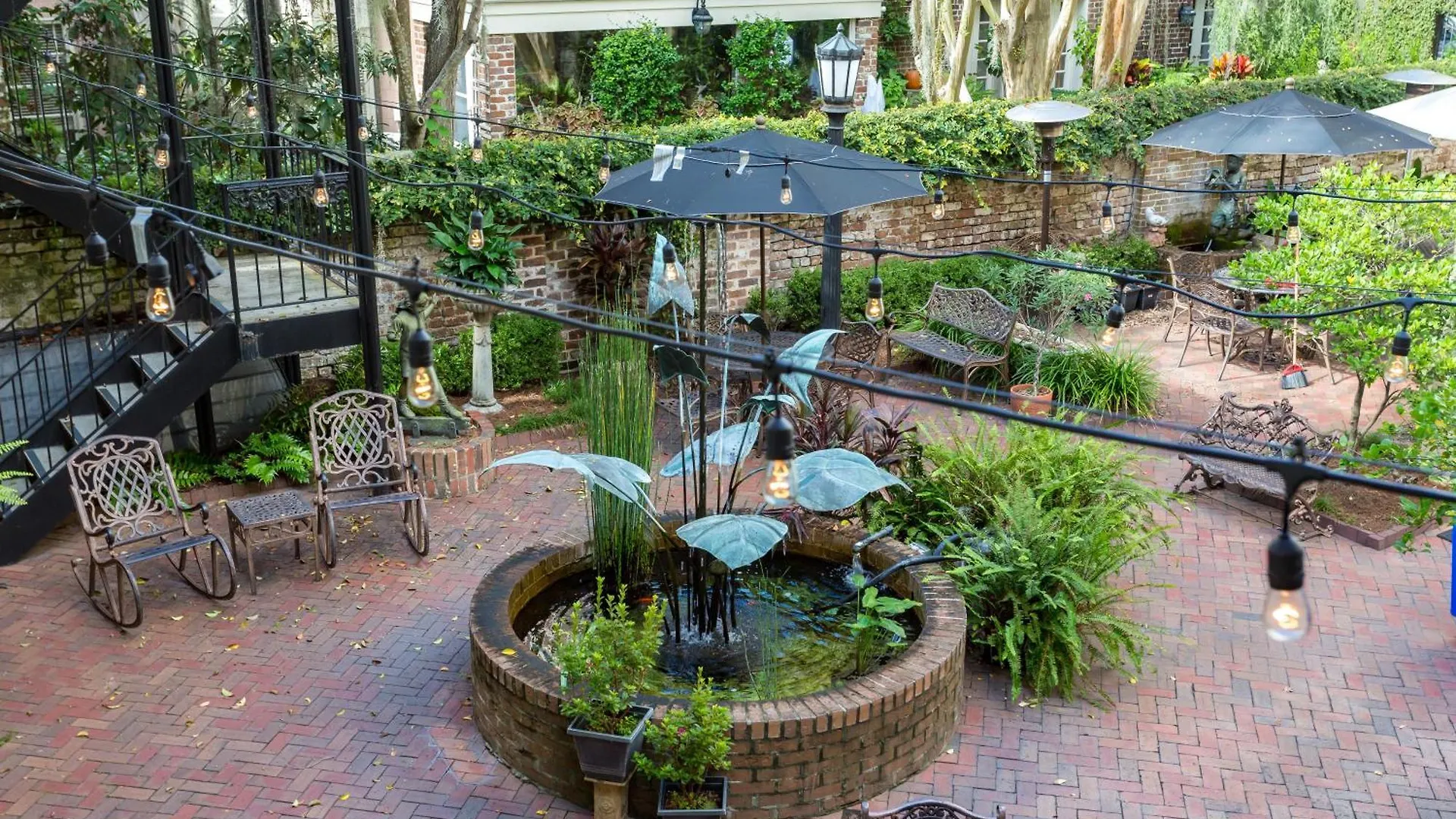 Eliza Thompson House, Historic Of Collection (adults Only)