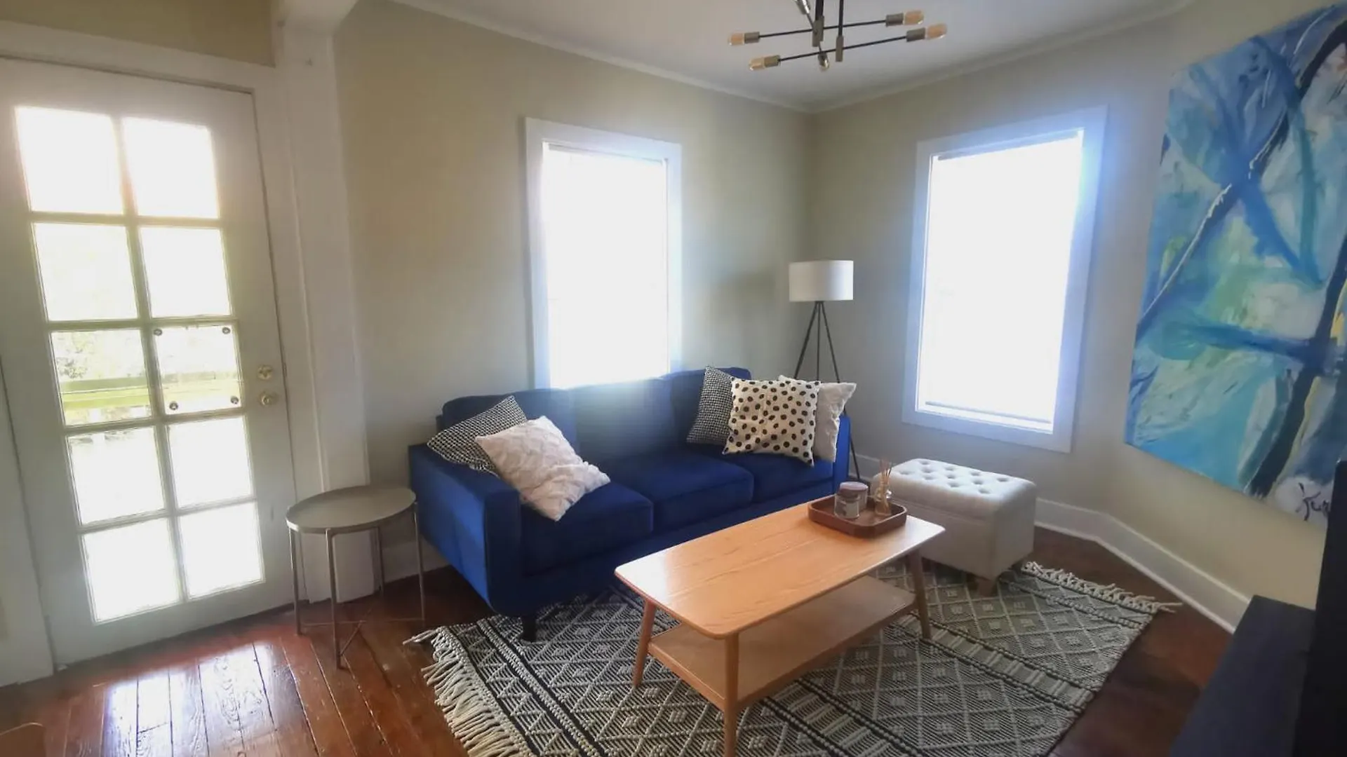 The Harmony House Apartment *