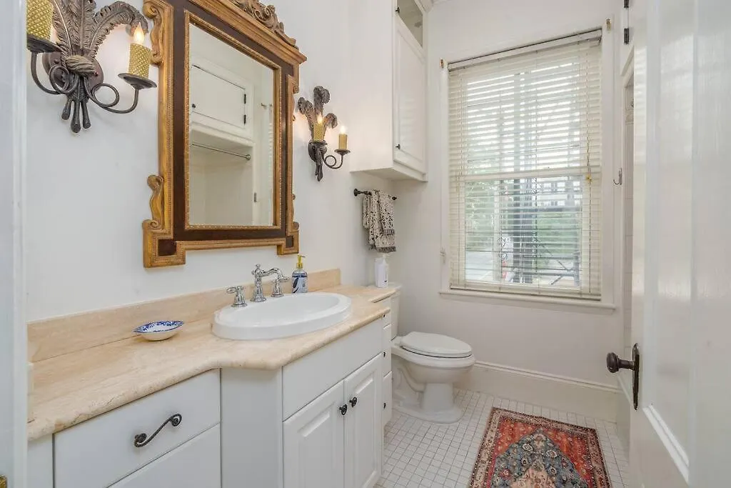 Holiday home Charming Historic District Parlor Level Savannah