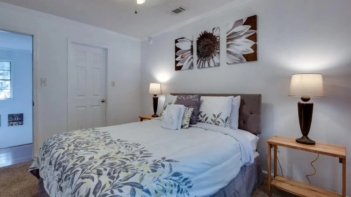 Holiday home Whitmarsh Treasure- Close To Tybee Island *