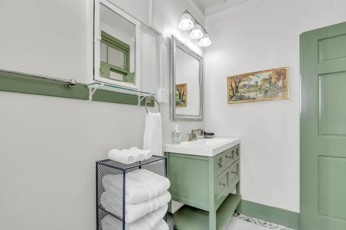The Graham On Oglethorpe Square Holiday home