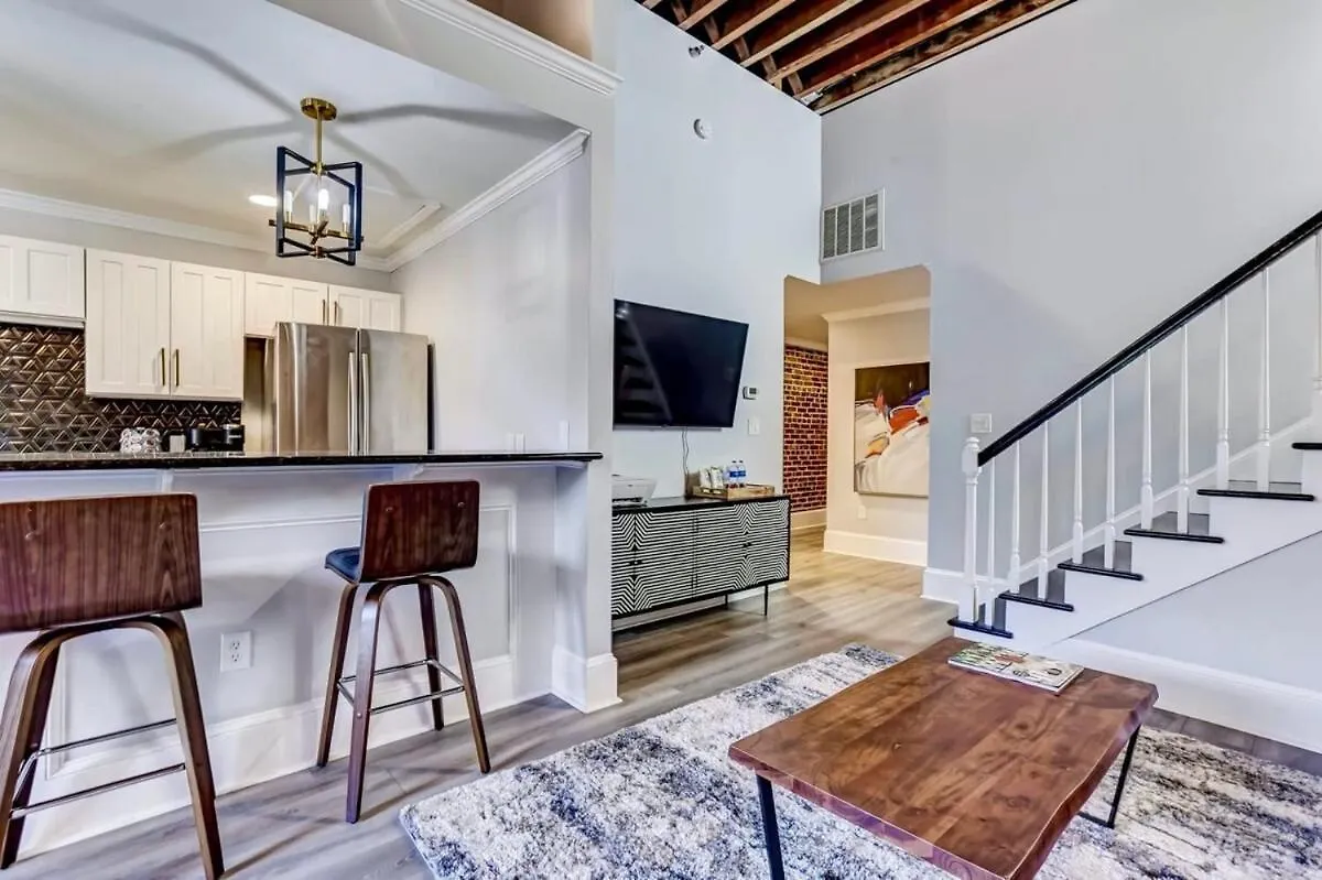West End Loft - Downtown 5 Min Walk To River St 아파트 서배너