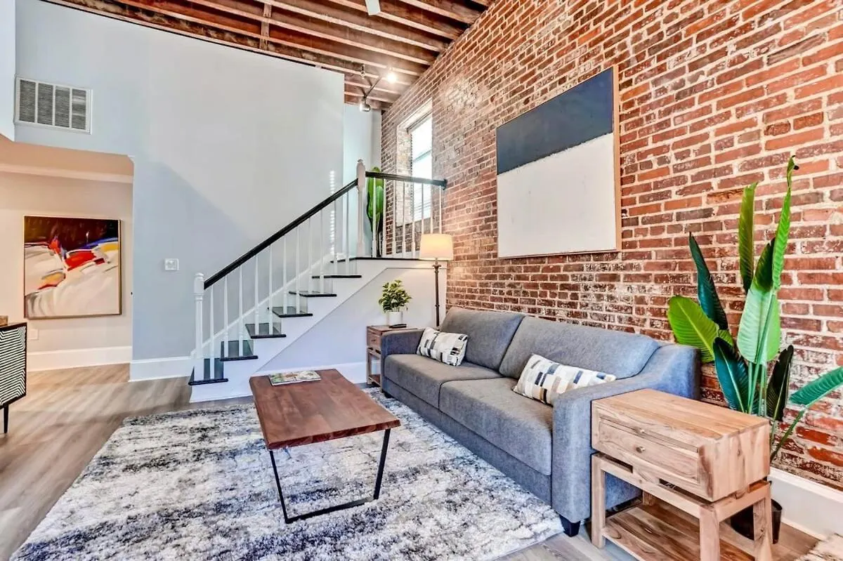 아파트 West End Loft - Downtown 5 Min Walk To River St *