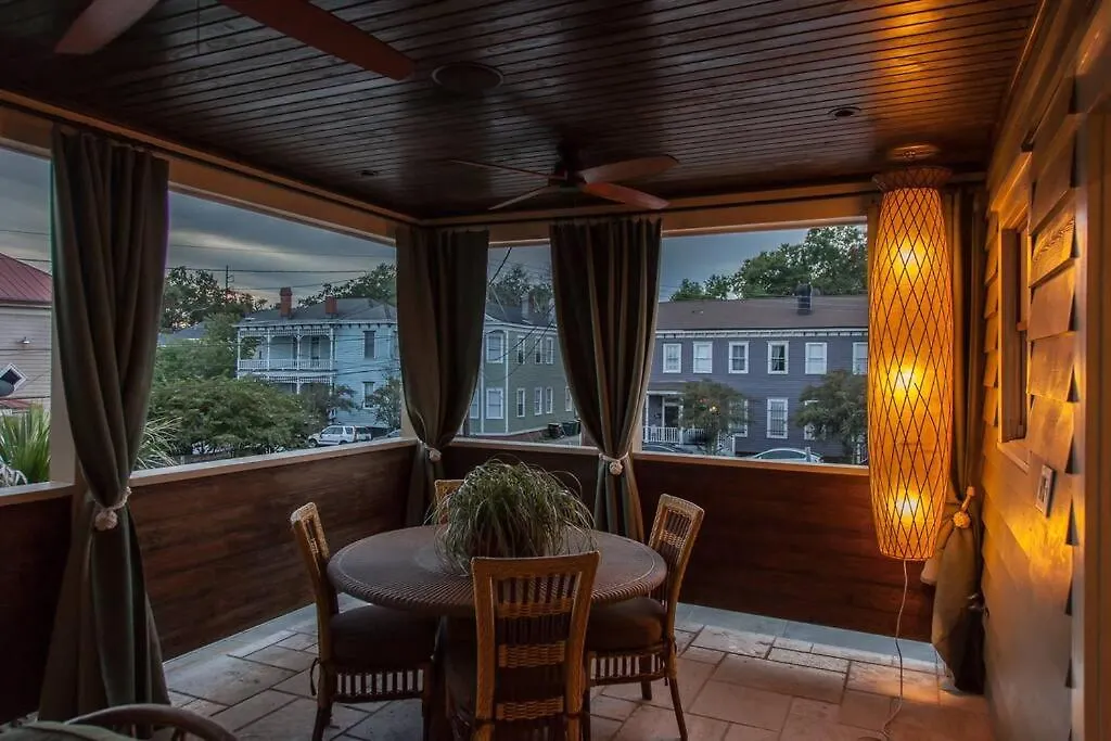 Roof Terrace Oasis Holiday home