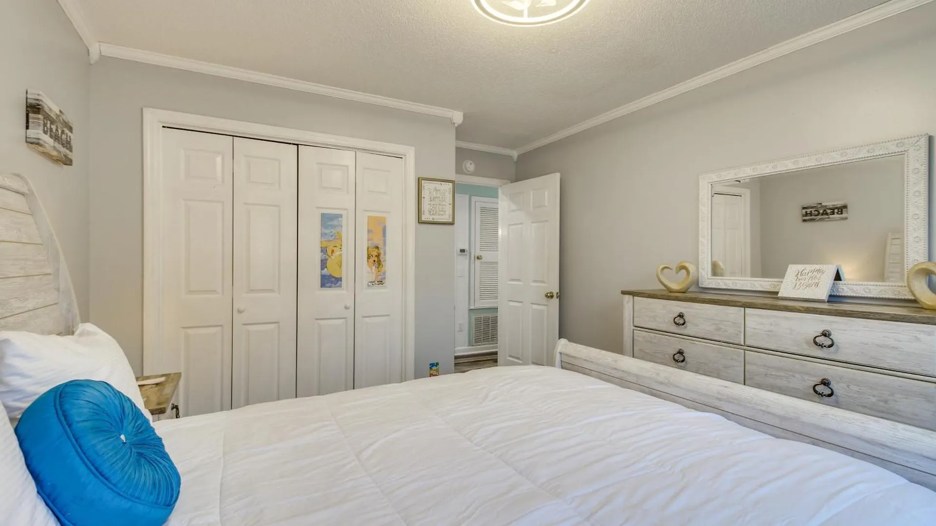 Inviting Vacation With Game Room! * Savannah