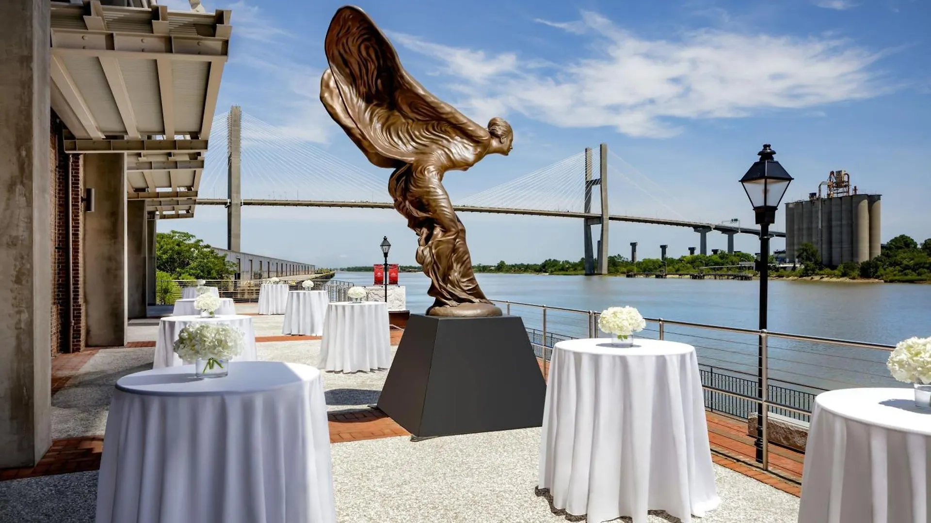Ξενοδοχείο Jw Marriott Plant Riverside District 5*