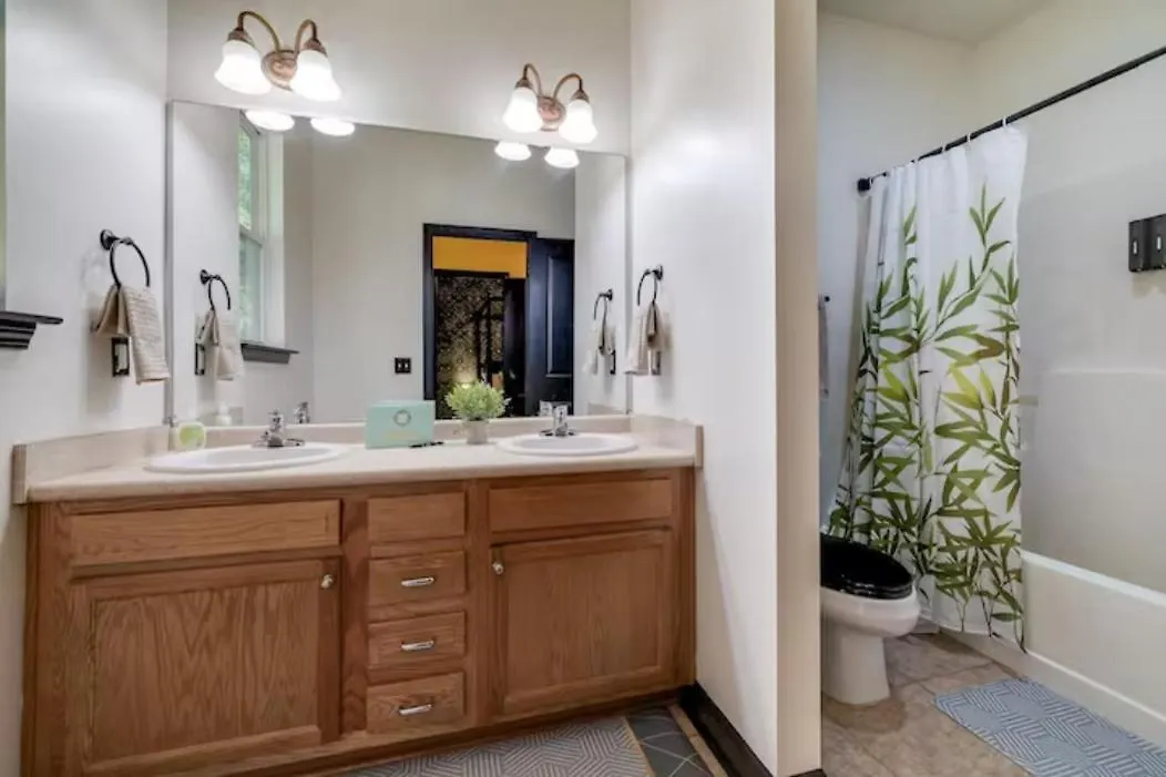 Holiday home Tupelo Two Story - Near Savannah, I95, And Airport Savannah