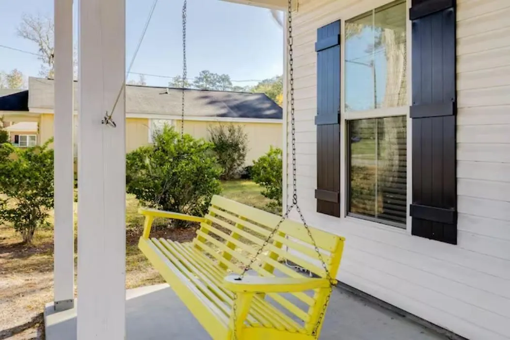 Holiday home Honey, I'm Near - Seen On Hgtv Savannah