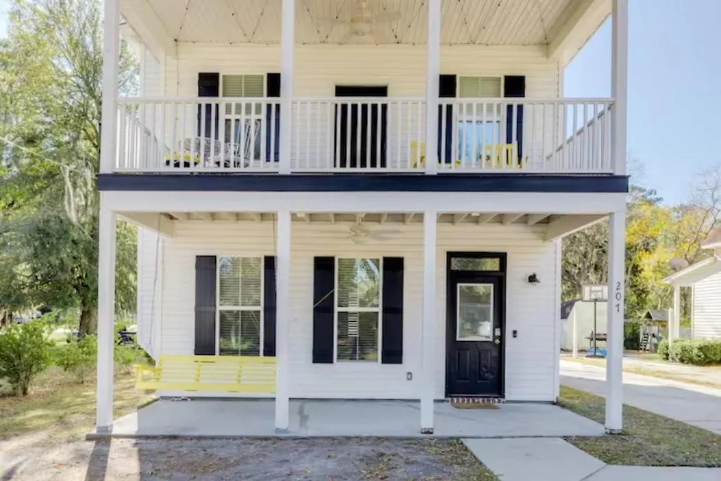Holiday home Honey, I'm Near - Seen On Hgtv *