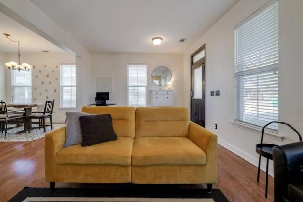 Holiday home Honey, I'm Near - Seen On Hgtv