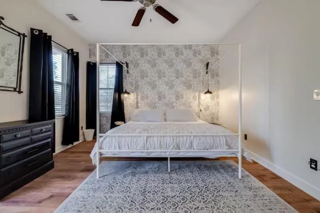 Holiday home Honey, I'm Near - Seen On Hgtv *