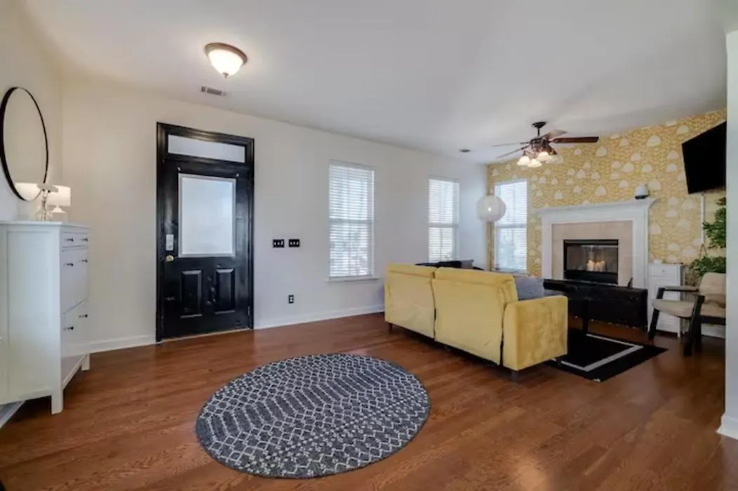 Holiday home Honey, I'm Near - Seen On Hgtv Savannah