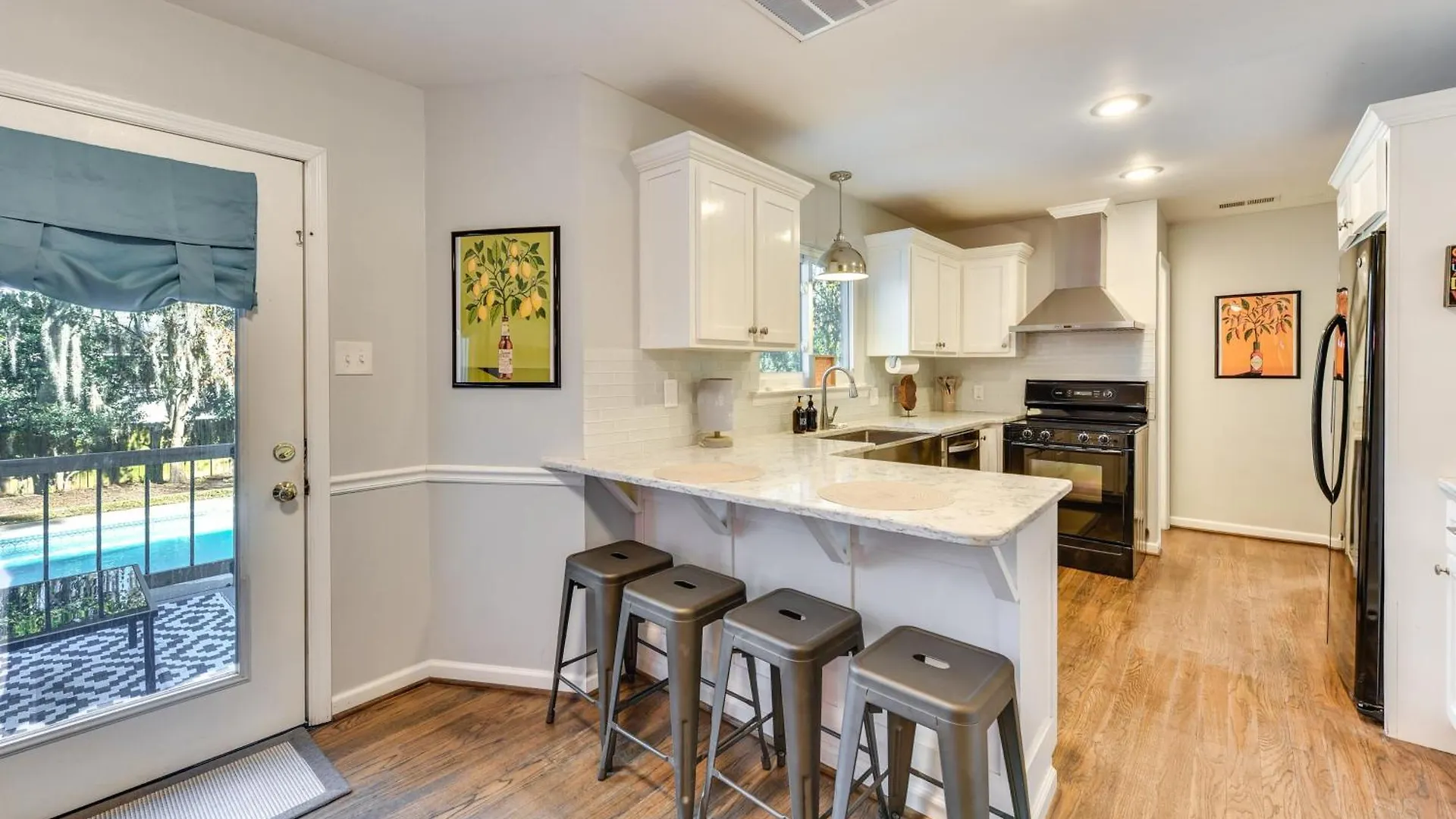Close To Bike Trails And Beaches! * Savannah