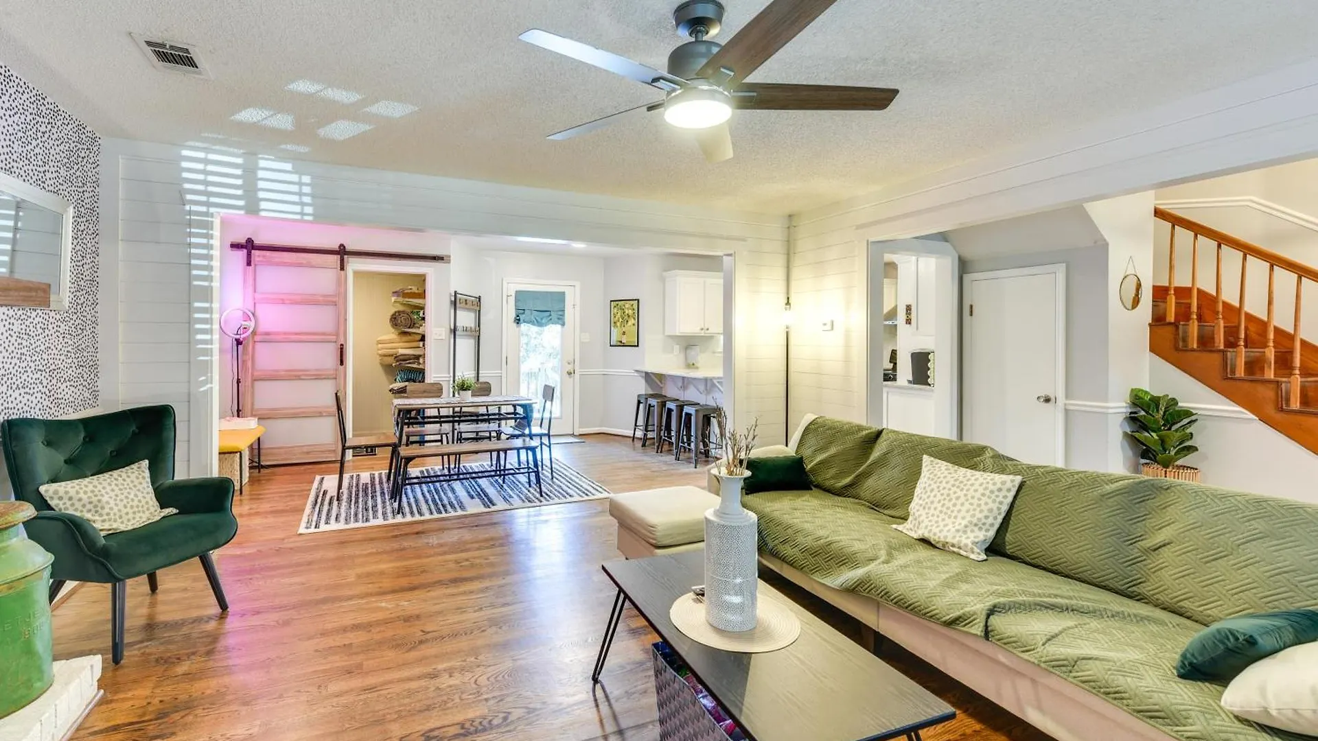 Close To Bike Trails And Beaches! Holiday home *