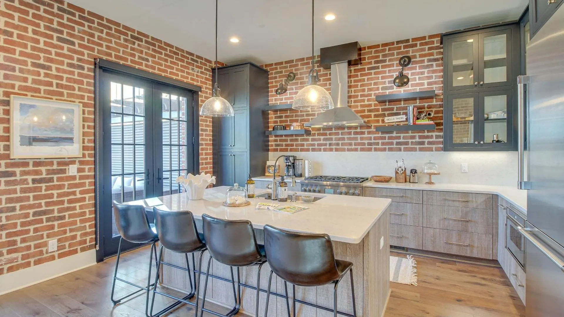 Holiday home Luxe Townhome 1 Mi To Historic District
