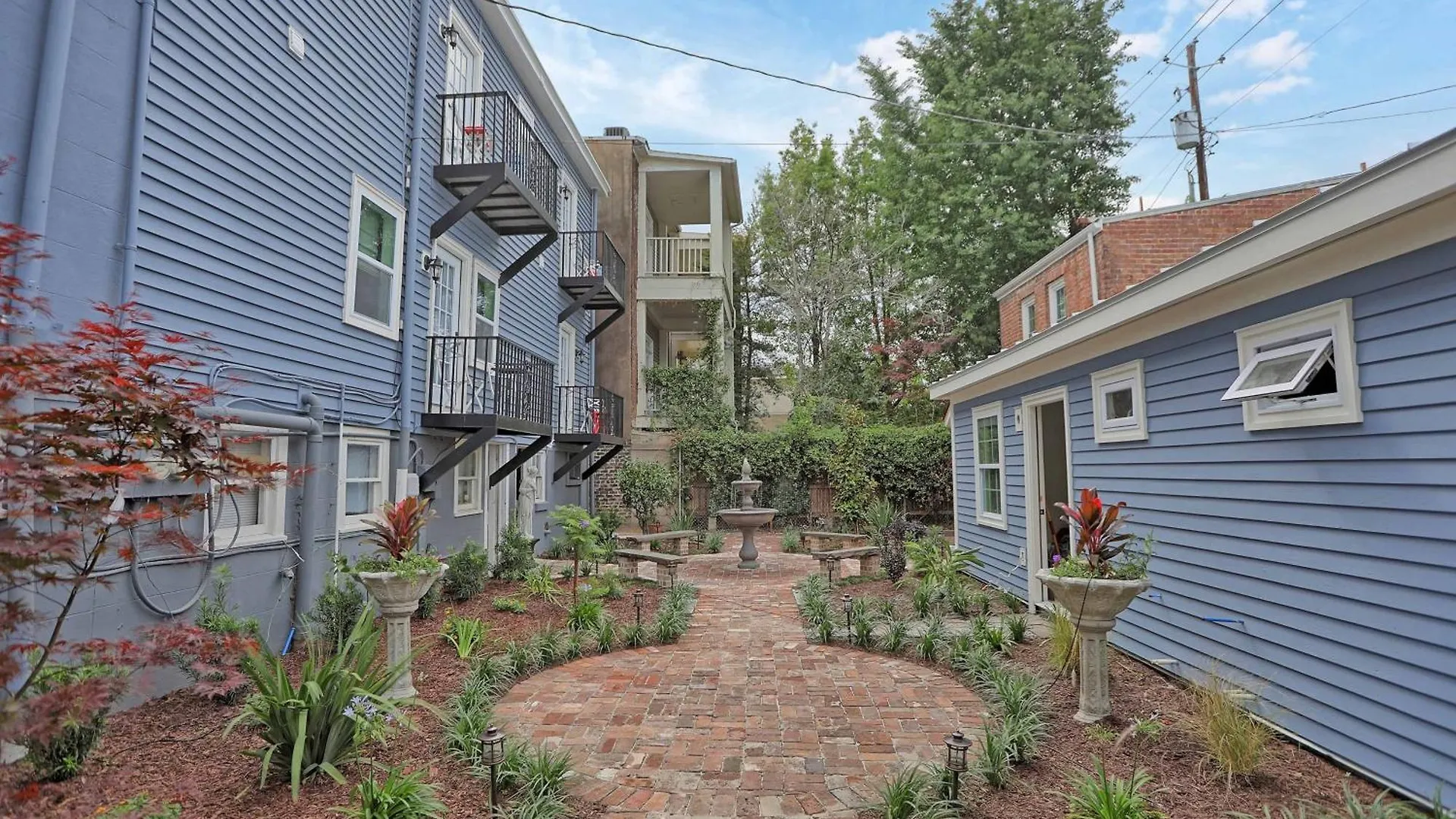 Brick House Apartment