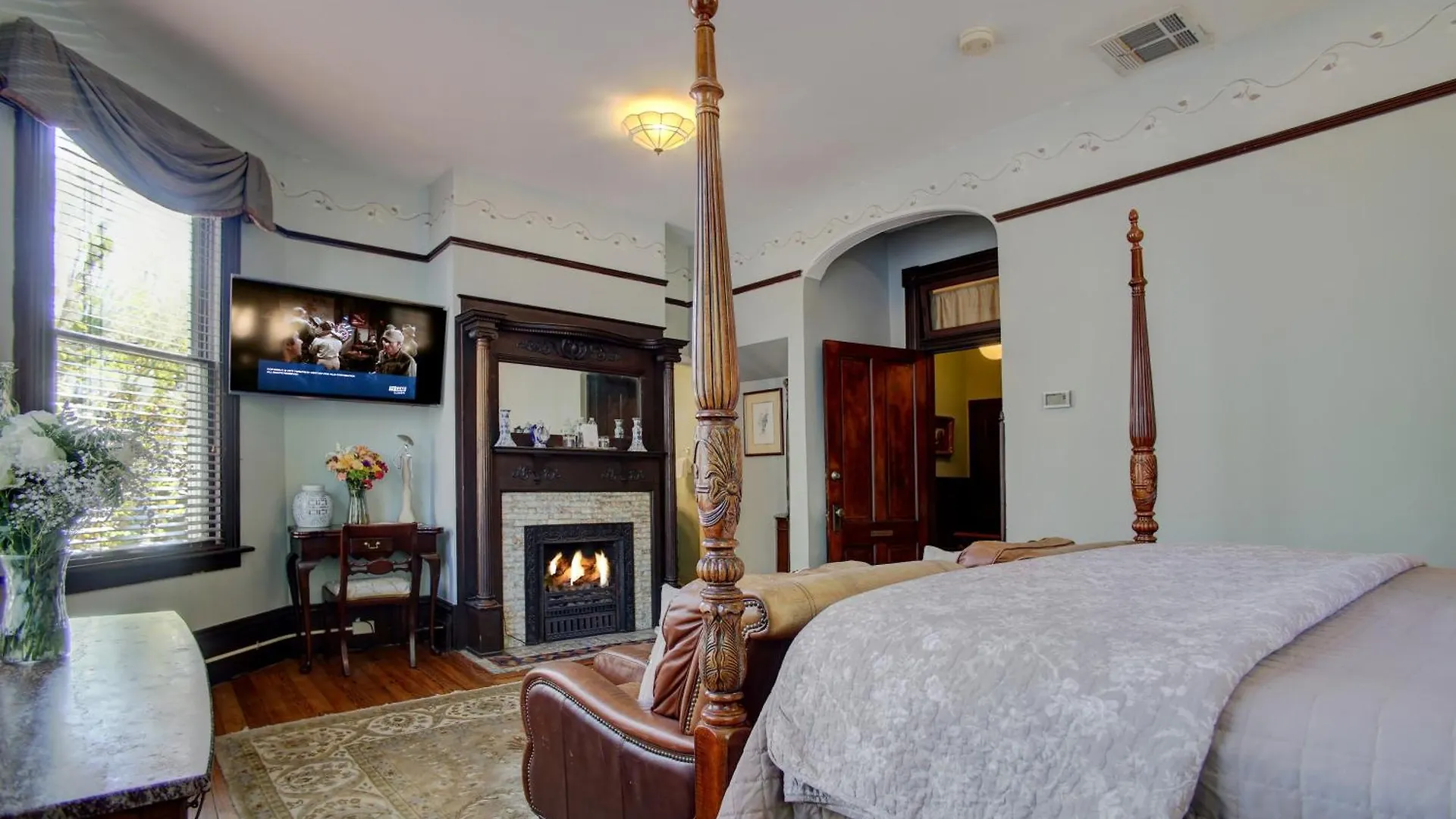Azalea And Bed & Breakfast 5*