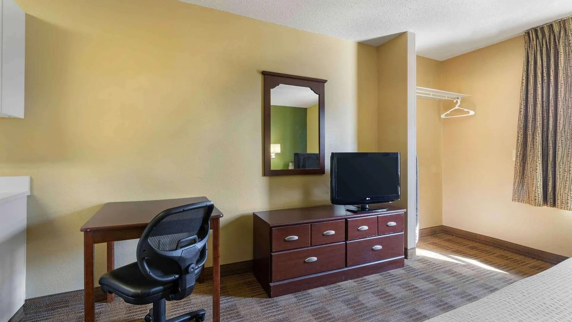 Hotel Extended America - - Midtown
