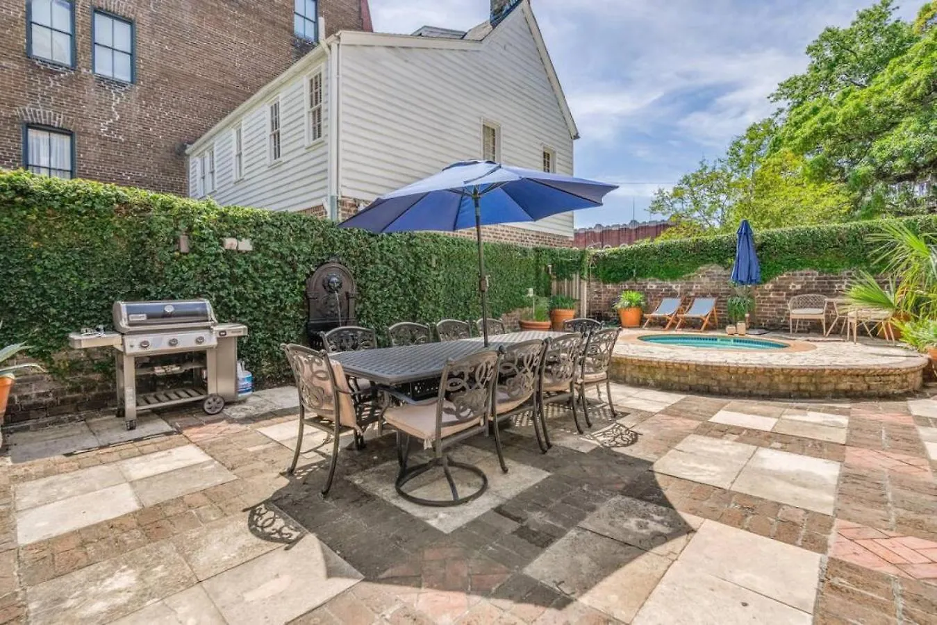 8br Historic Hamilton House
