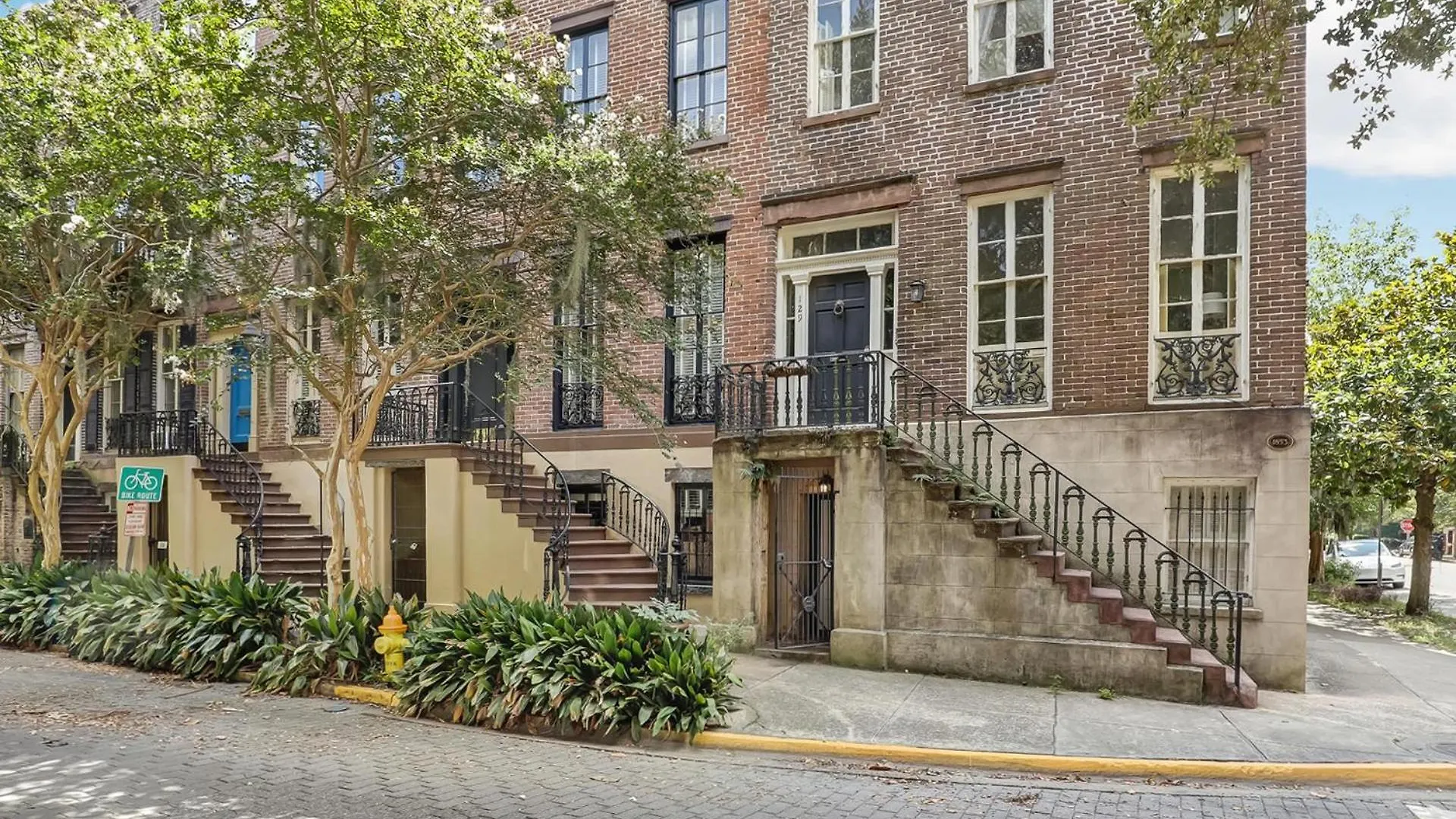 Gordon Holly Apartment Savannah