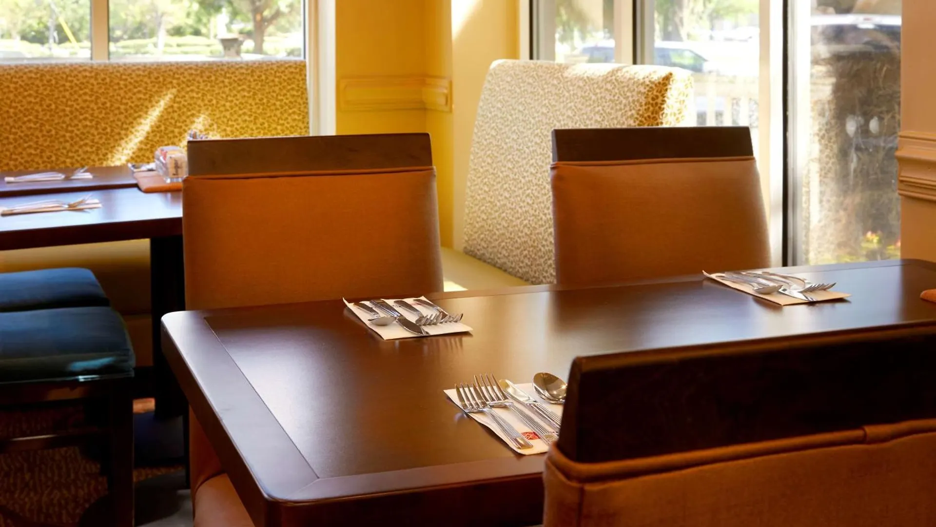 Hilton Garden Midtown 3* Savannah