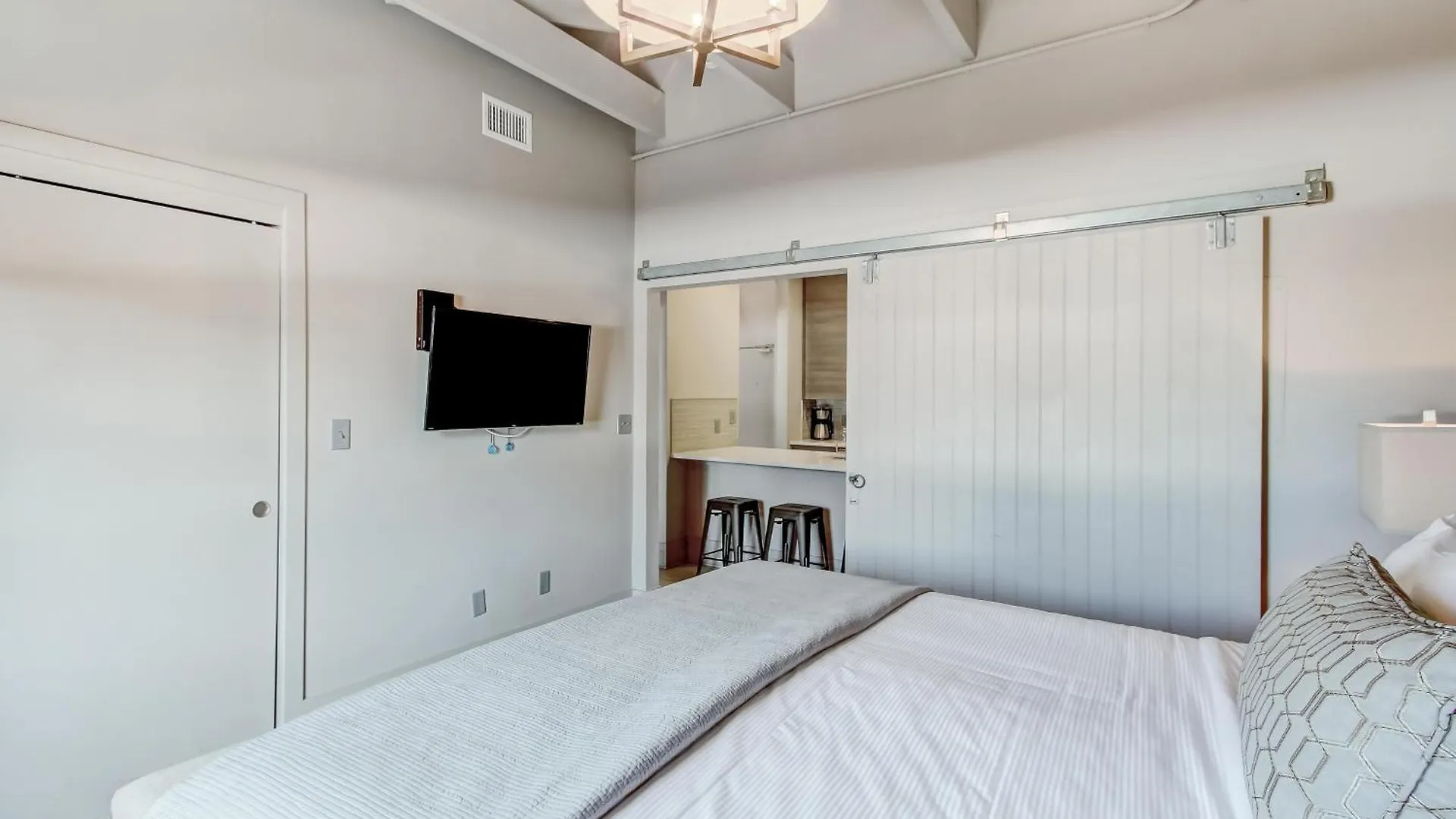 Parker's Collection - 4 Bedroom