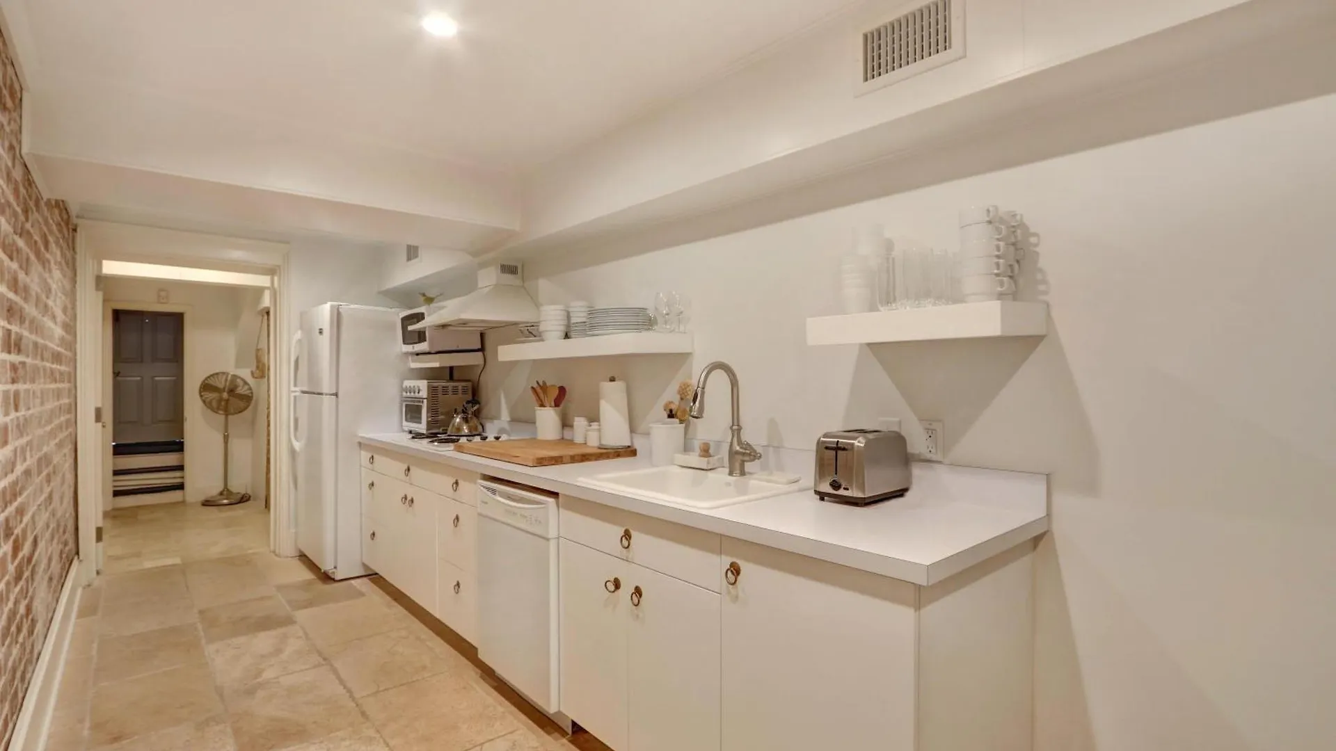 Apartment Elsewhere On Madison Square Garden *