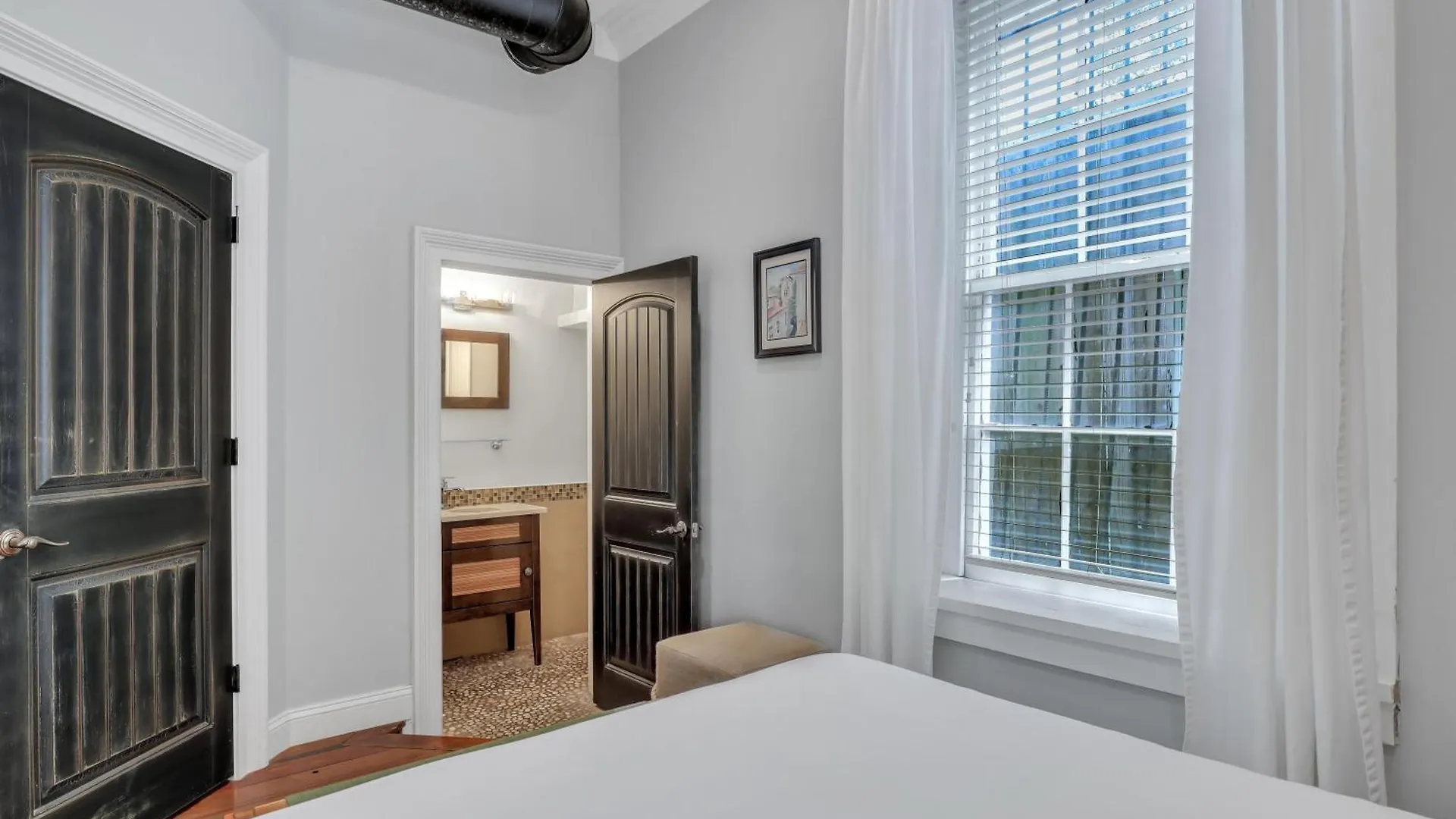 At 1014 Holiday home