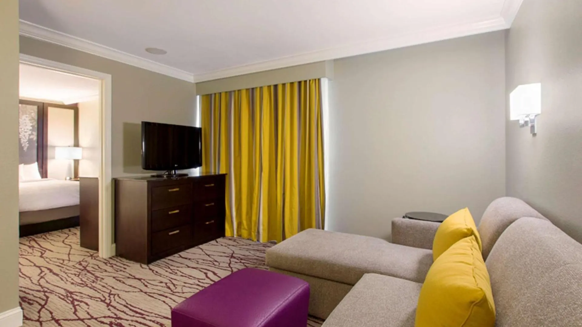 Hotel Doubletree By Hilton Historic 4*