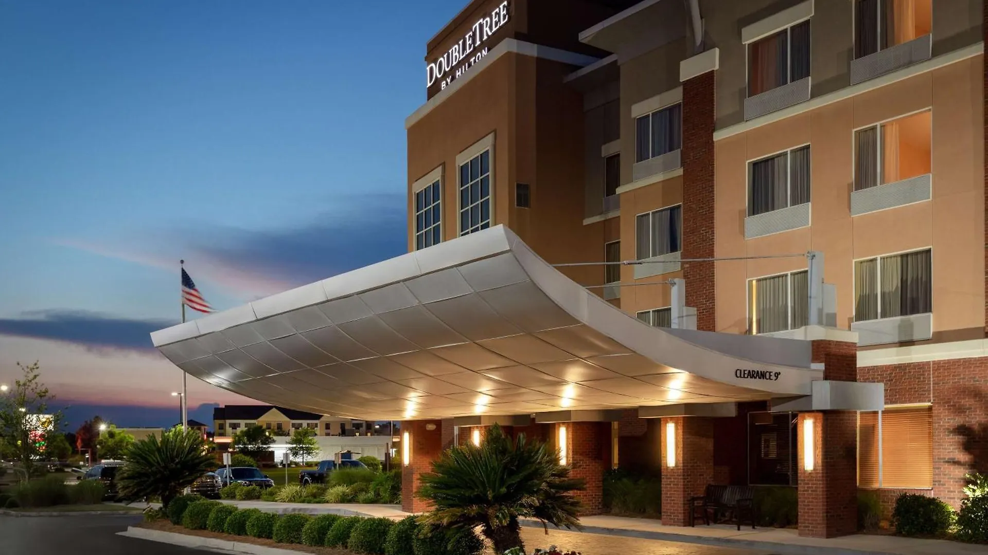 Hotel Doubletree By Hilton Airport Savannah