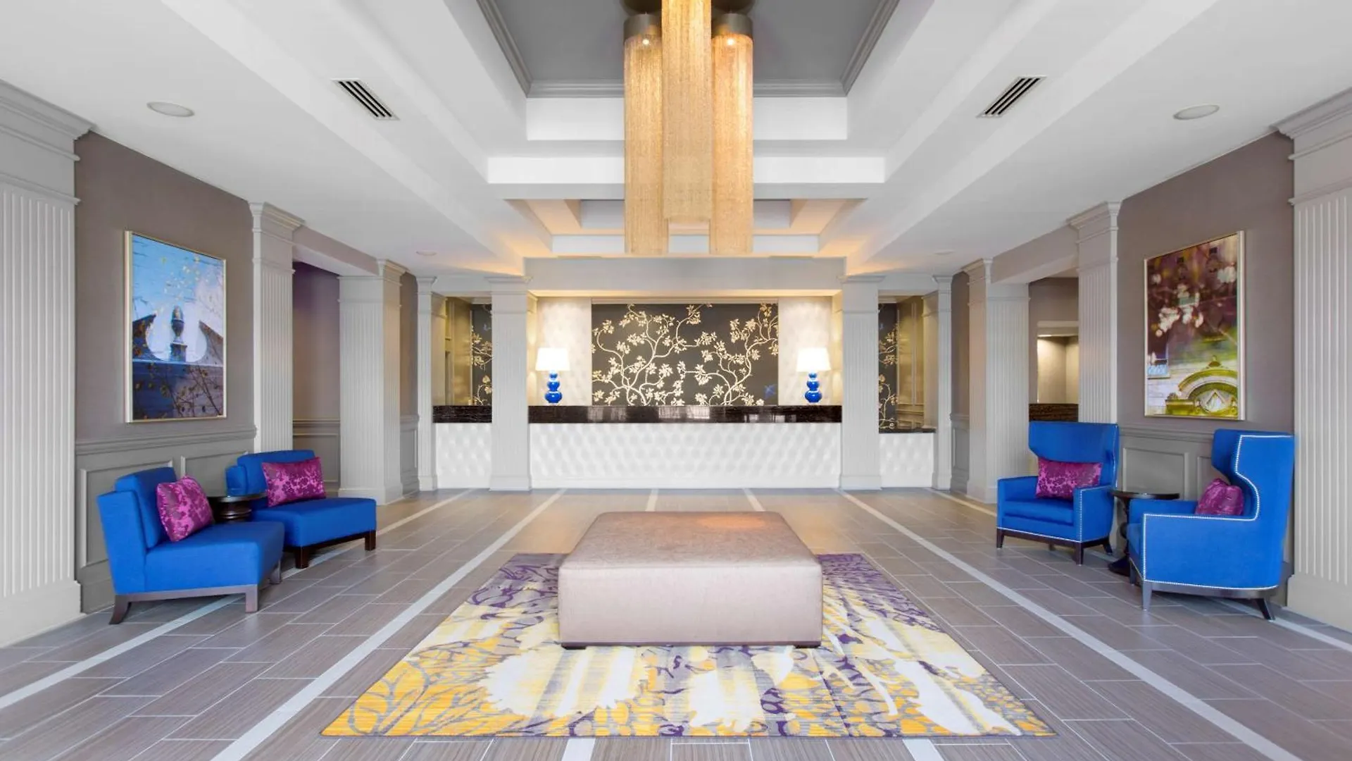 Doubletree By Hilton Historic Savannah