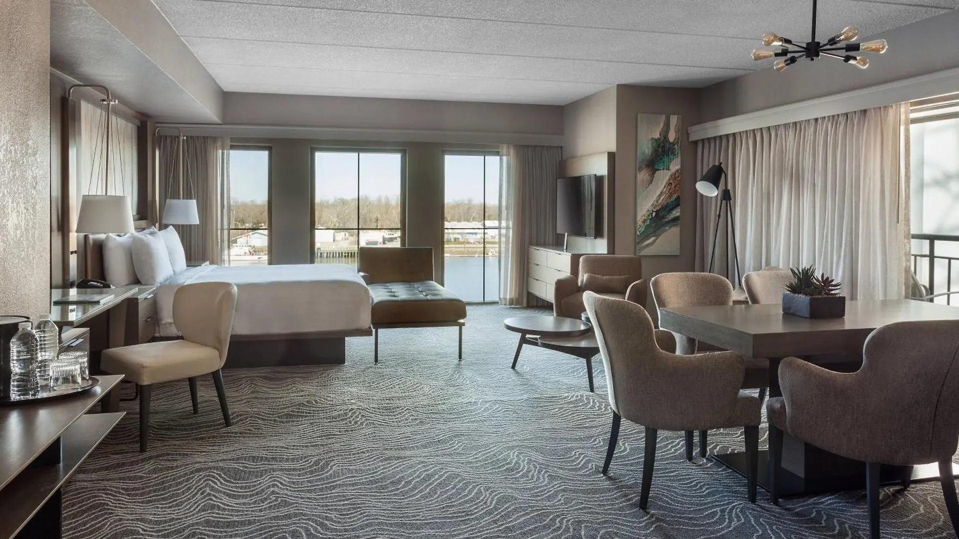 Marriott Riverfront Savannah