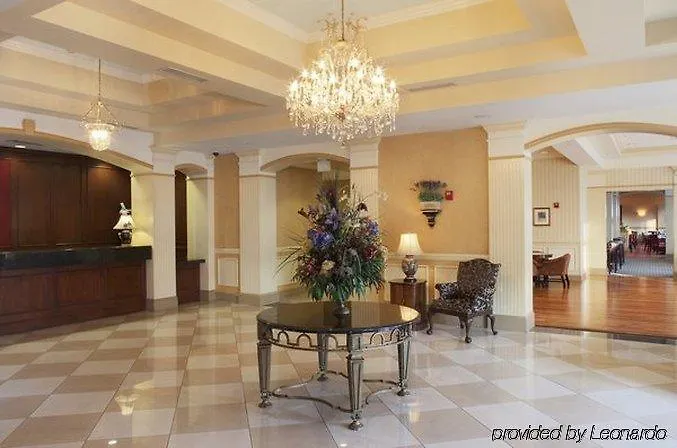 Hotel Doubletree By Hilton Historic Savannah