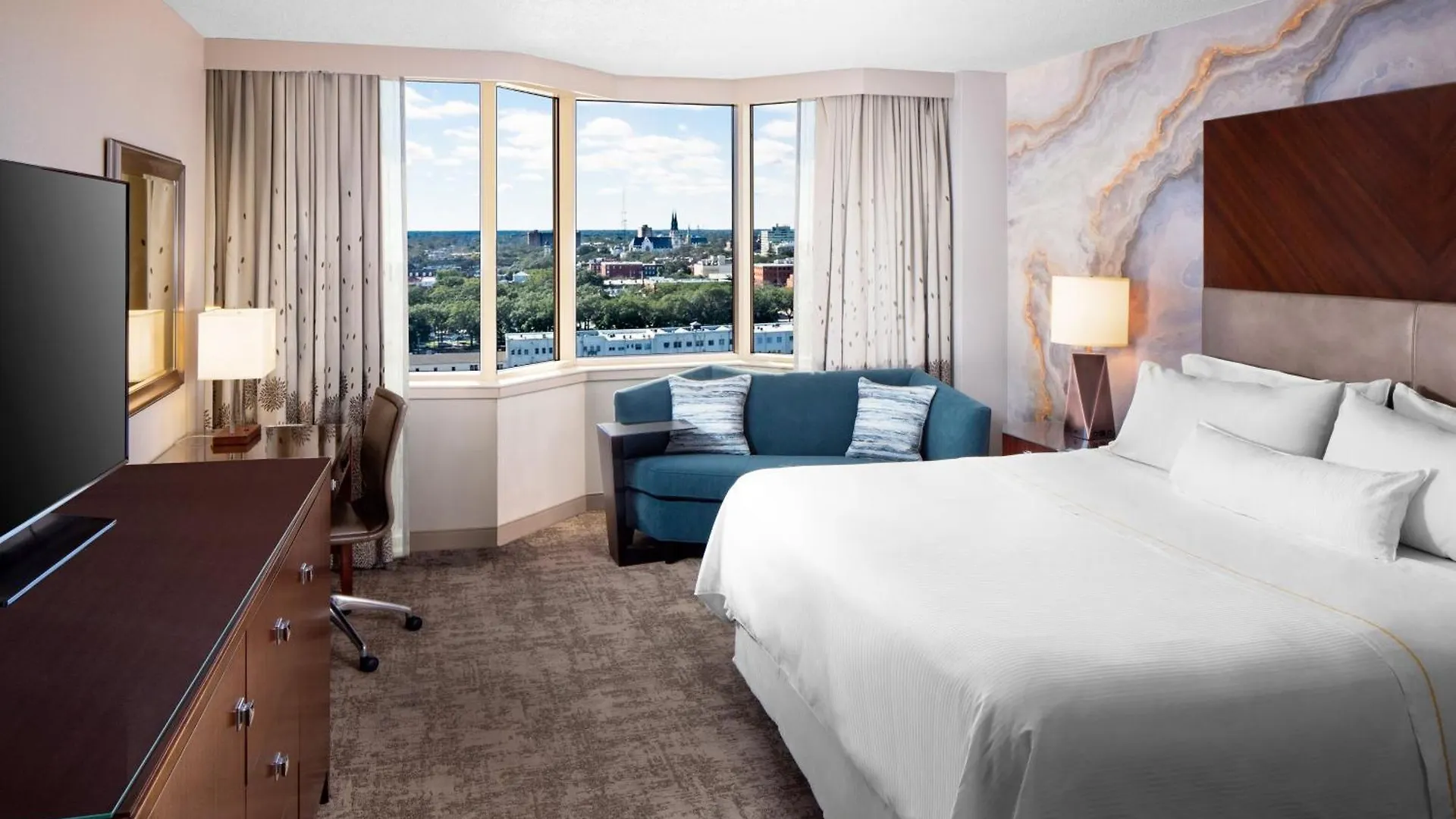 The Westin Harbor Golf & Resort