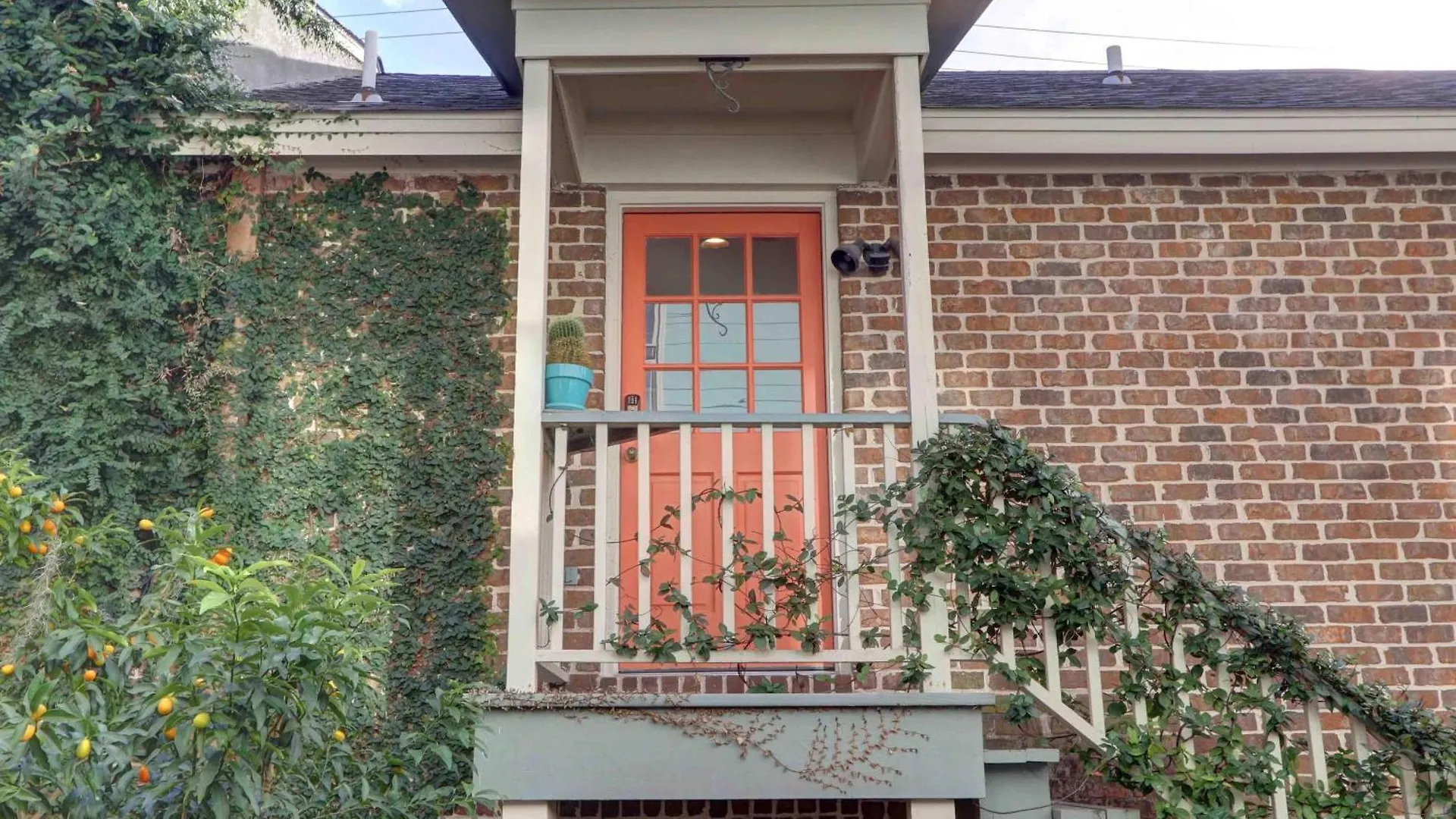 Crawford Carriage House アパート